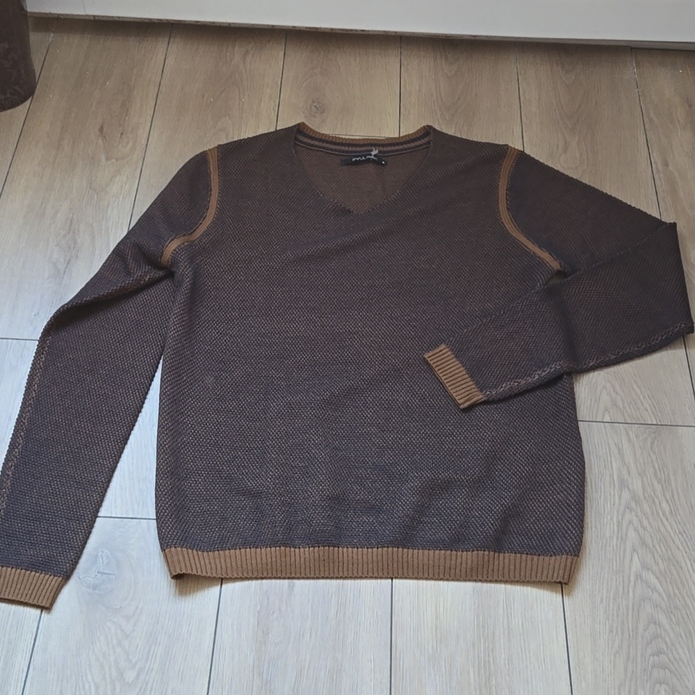 PAUL RIZK V-NECK SWEATER SIZE M